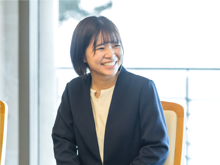 ［未来創造本部 営業部 営業一課］ 山本 あかり